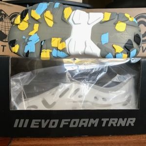 Confetti EVO Foam Trainer by SIA (GND)
